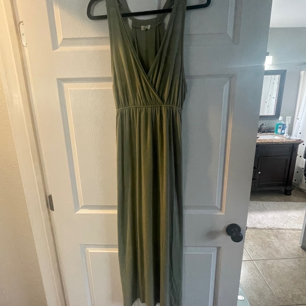 POL Light Green Mineral Washed Knit Maxi Dress